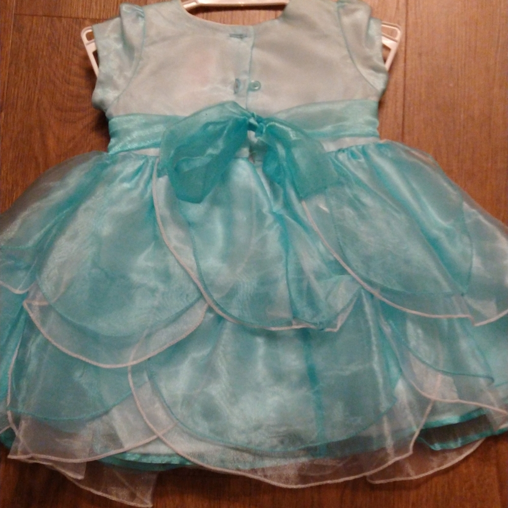 DRESS - Picture 3 of 3